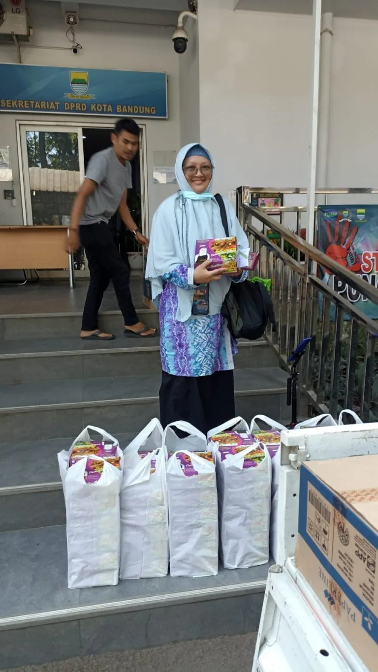 Pengiriman catering ke dprd kota bandung